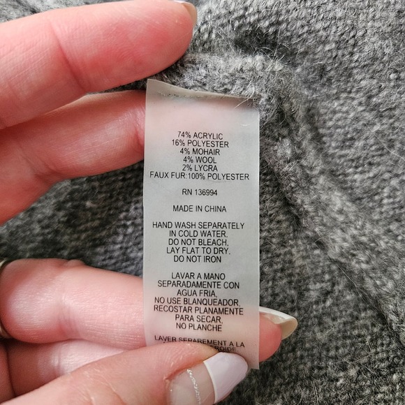 Sioni Women's Gray Mohair & Wool Blend Fur Accent Cardigan Sweater. Size XL - Picture 8 of 8